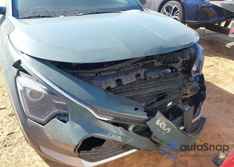 2025 Kia Niro Ex z USA, uszkodzony, nr VIN KNDCR3LE0S5235791